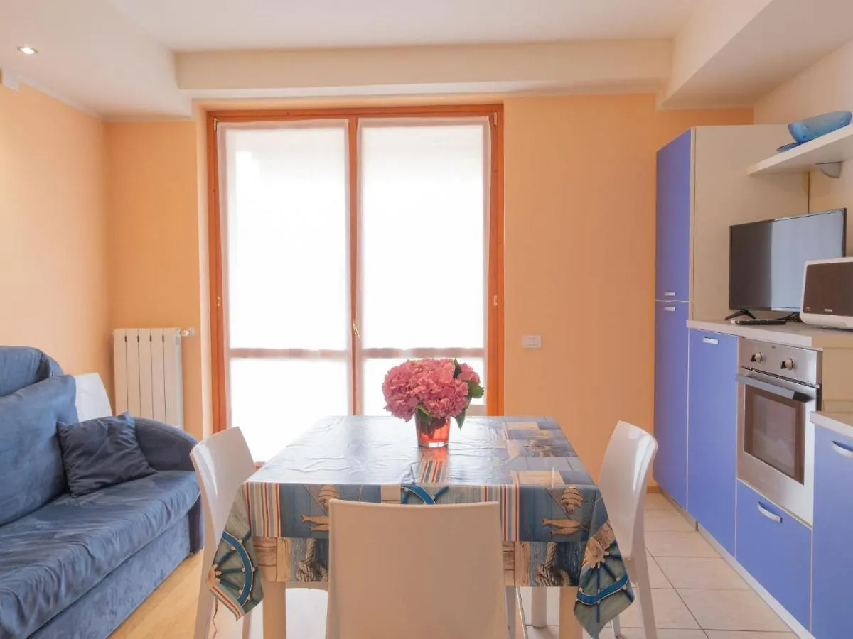 Apartment Oscar By Interhome Sirmione 0*,  Italy