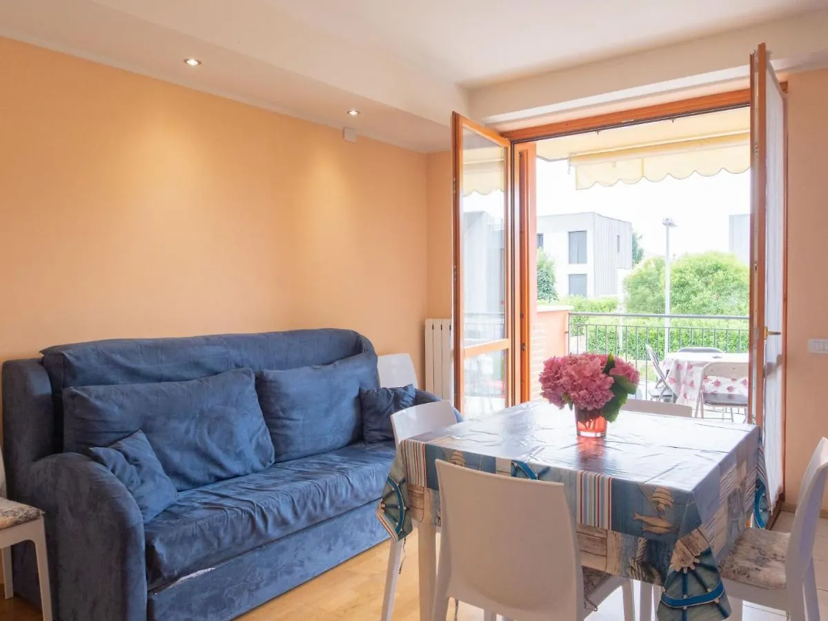 Apartment Oscar By Interhome Sirmione Italy